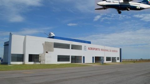 Aeronave retorna para Cuiabá após problemas na pista no aeroporto em Sorriso.