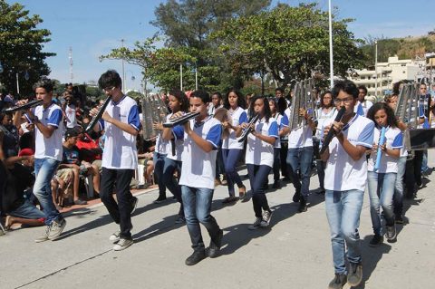 Desfile cívico na Imbetiba e apresentação da Esquadrilha da Fumaça irão comemorar os 206 anos de Macaé