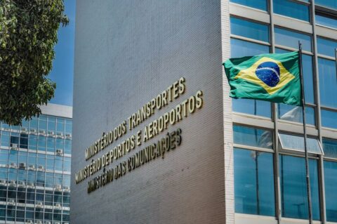 Ministério revoga resolução que limitava rotas de voos do aeroporto Santos Dumont