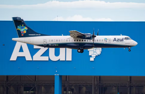 Azul anuncia suspensão de voos em 12 cidades brasileiras e cita custos operacionais; veja a lista